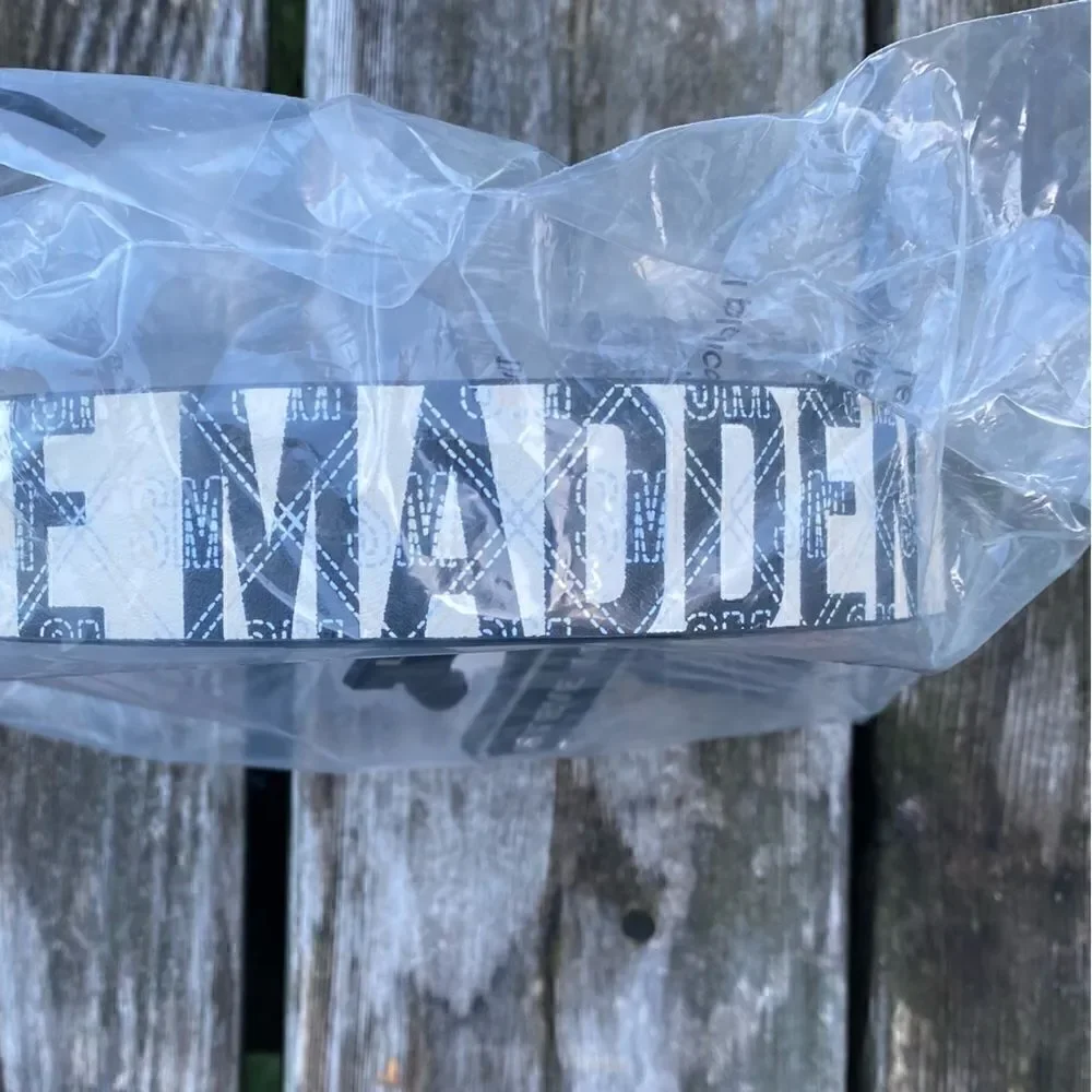 Steve Madden Faux Leather Cream Belt w/
